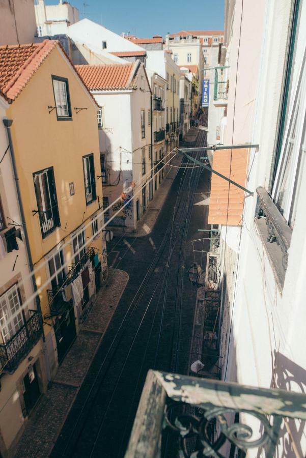 The Blue House - Bica Yellow Tram Lisboa 外观 照片